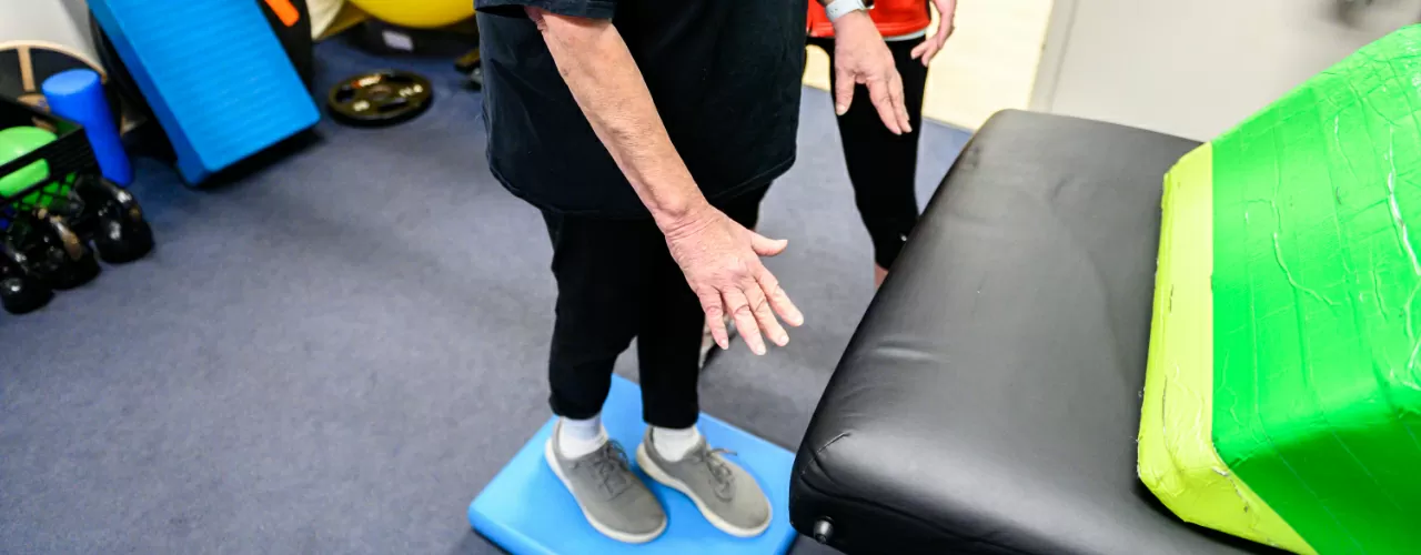 physical-therapy-clinic-balance-and-gait-disorder-national-pt-holbrook-brockton-fall-river-stoughton-hanover-mansfield-ma