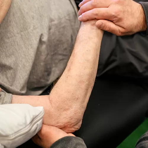 physical-therapy-clinic-elbow-hand-and-wrist-pain-relief-national-pt-holbrook-brockton-fall-river-stoughton-hanover-mansfield-ma